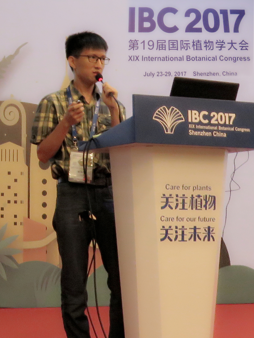 蔡泽坪-IBC2017国际植物学大会-深圳_4.jpg